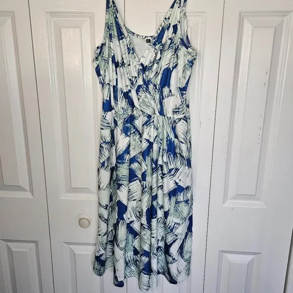 Nice Summer Dress, XL, blue green and white. - Picture 2 of 10